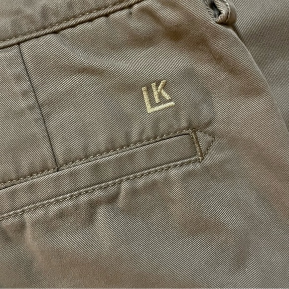 LK Mens khaki pants Size 33x32 - Picture 2 of 4